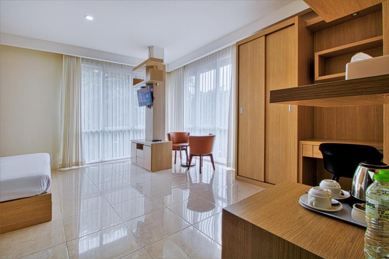 D'Padmaya Residence Jakarta Exterior foto